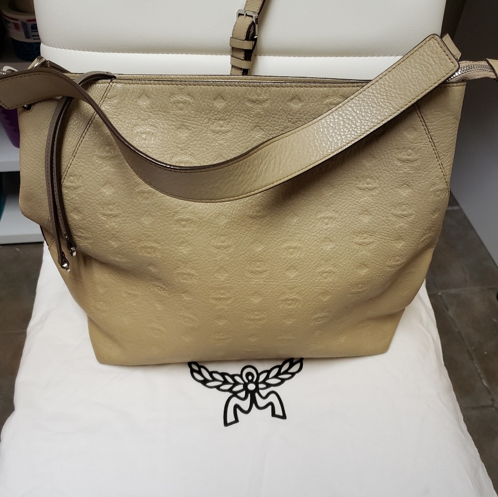 MCM Klara Embossed Large Hobo